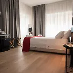 Ln 5 Gate-corso Italia 4* Katanya